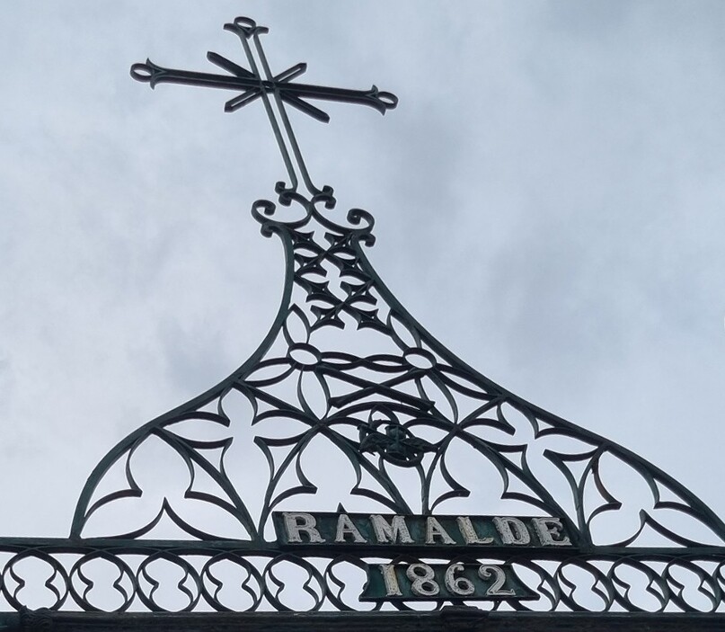 𝗛𝗼𝗿𝗮́𝗿𝗶𝗼 𝗱𝗼 𝗖𝗲𝗺𝗶𝘁𝗲́𝗿𝗶𝗼 𝗻𝗼 𝗡𝗮𝘁𝗮𝗹 𝗲 𝗔𝗻𝗼 𝗡𝗼𝘃𝗼 | 25 dezembro de 2024 e 1 de janeiro de 2025